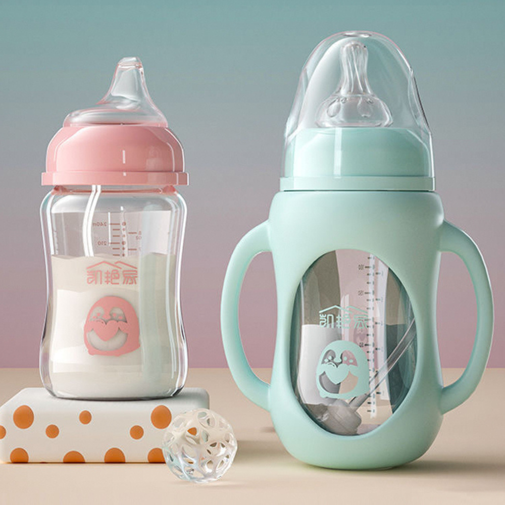 Baby Food On The Go - Travel-Friendly Glass Bottle Set - Leakproof